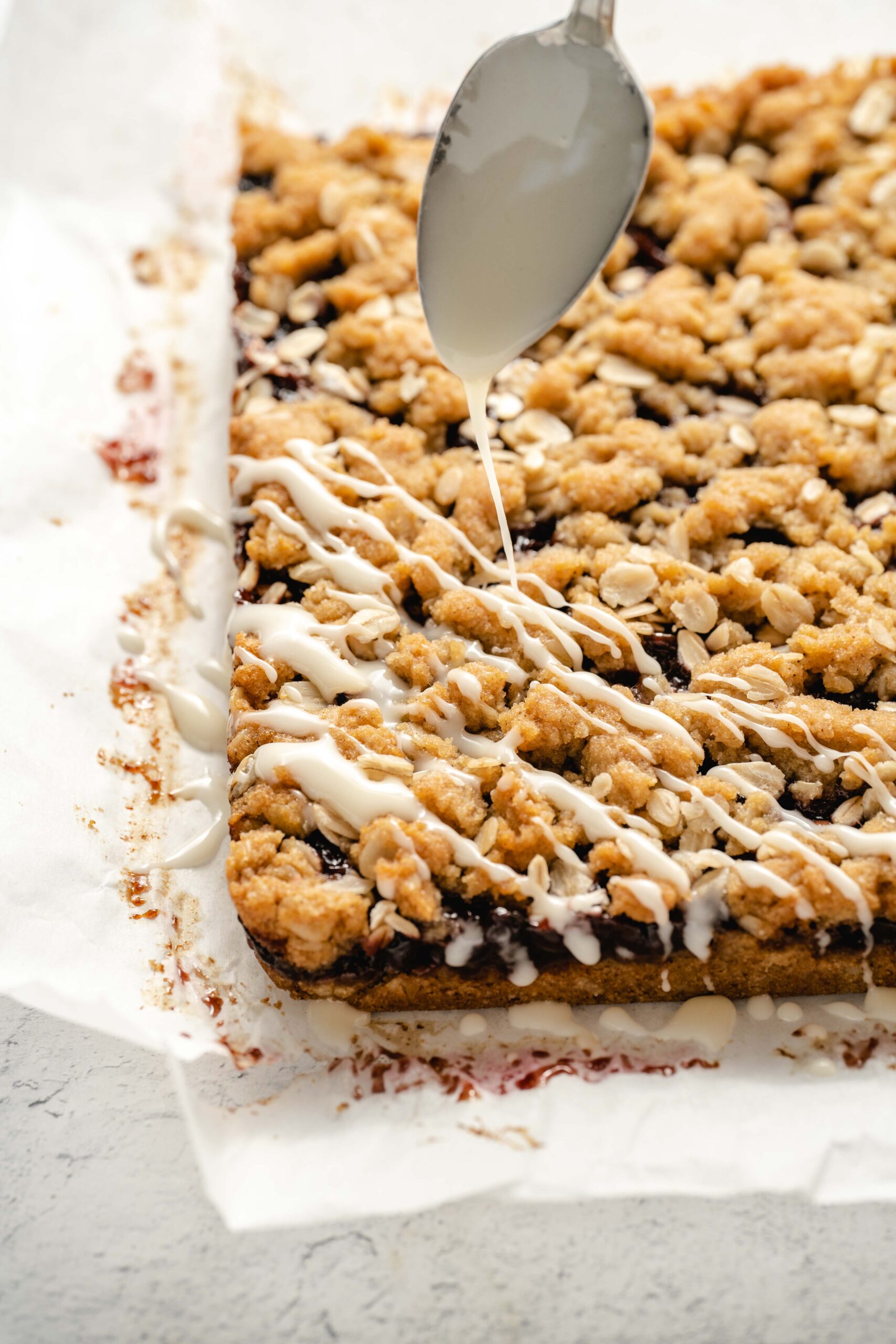 baked Easy Cherry Oatmeal Bars that are healthy and gluten free with sugar free glaze drizzle 